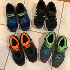 4 pair of boys ASICS sizes 2Y and 3Y